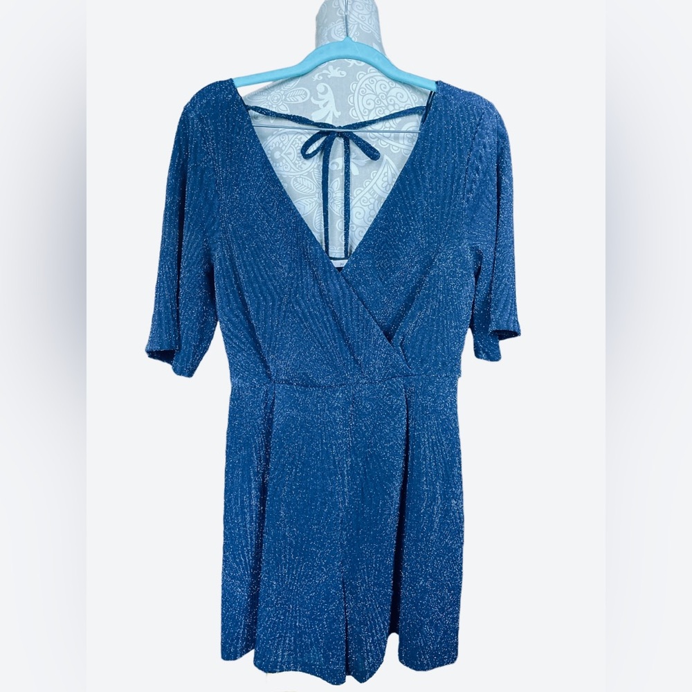 Francesca’s Women’s Size Small NWT Blue/Metallic Romper